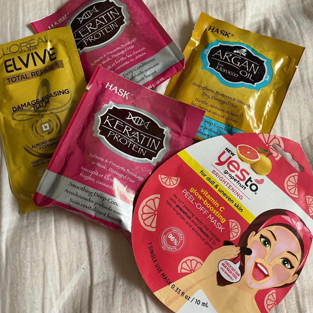 Glow up set 💅🏻 face & hair masks